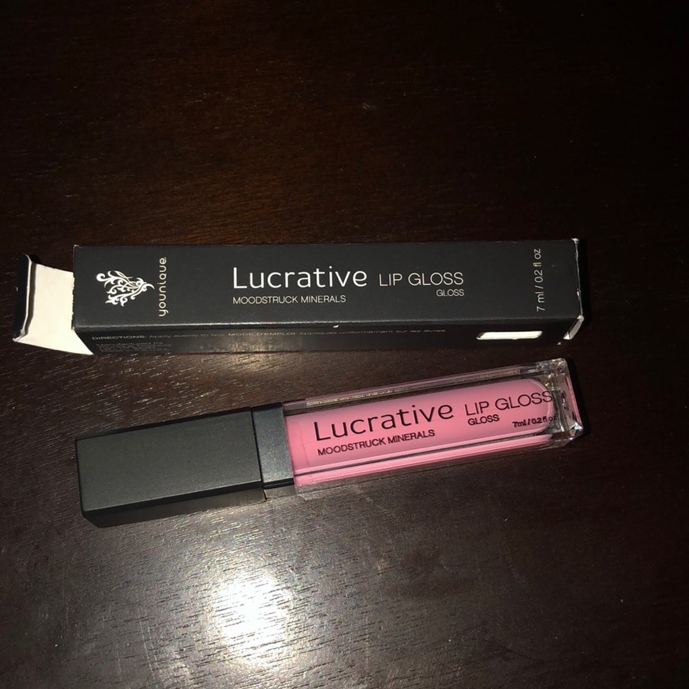 Lucrative Lip Gloss